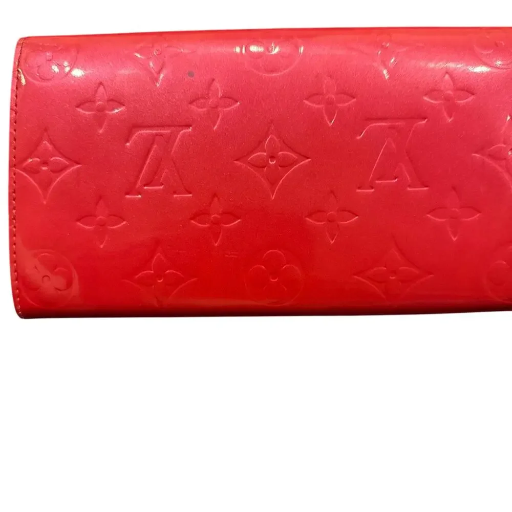 Louis Vuitton Monogram Vernis Sarah Wallet Rose Pop Pink. Authentic COA Included